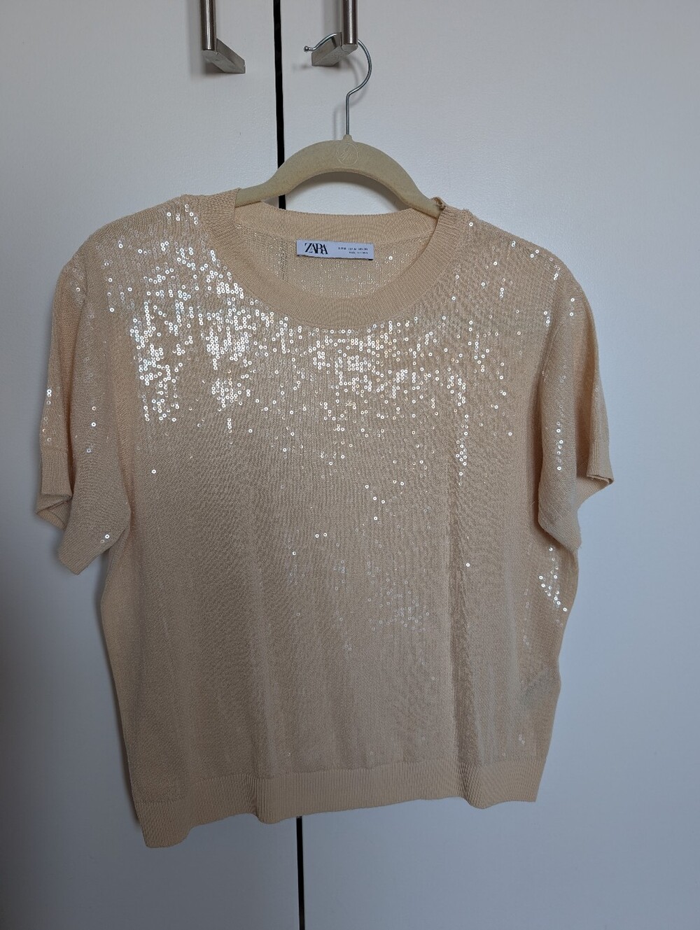 Zara Women’s Beige Solid Knit Sequin Crew Neck Short Sleeve Pullover Sweater M